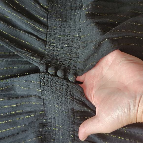 Torrid Top size 0 - Picture 3 of 6